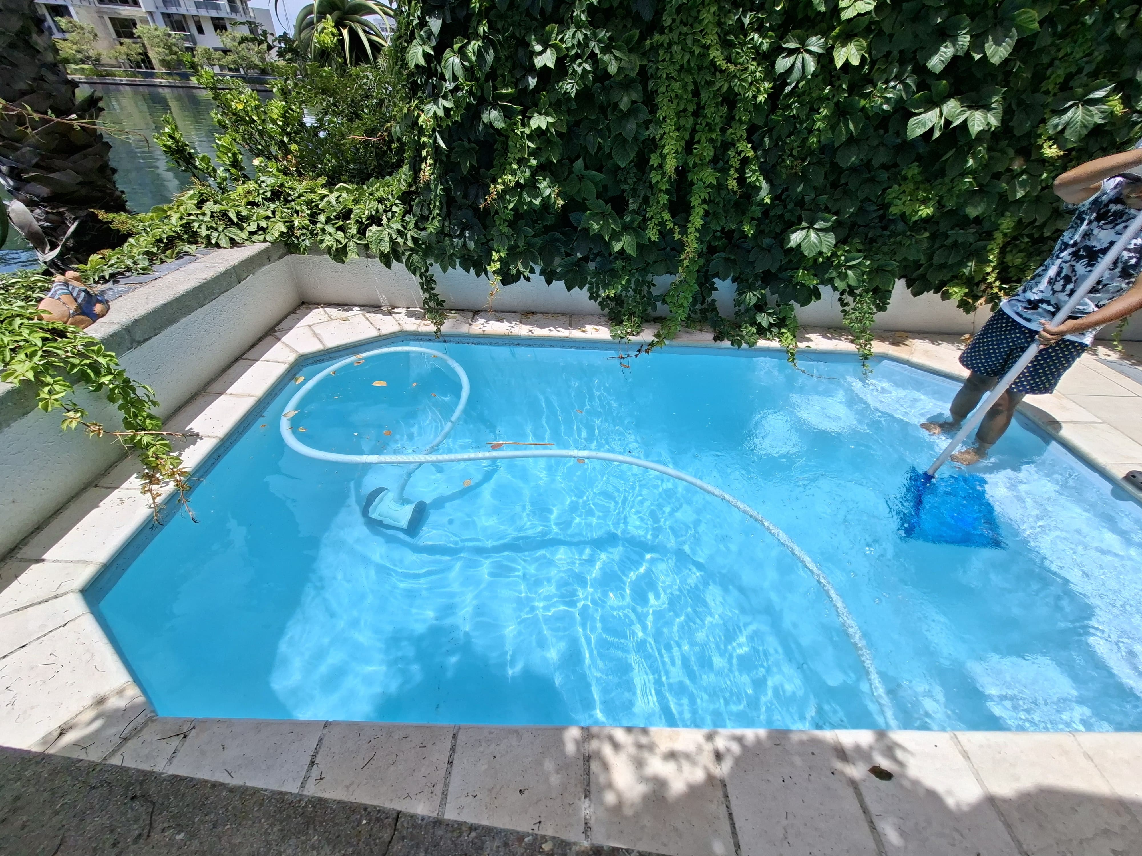 Commercial pool cleaning for offices in Cape Town